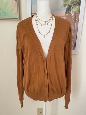 Pact Organic Cotton Camel V-Neck Button Cardigan Large